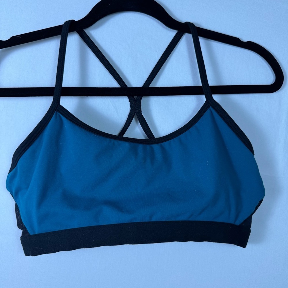 Fabletics Black and Blue Sports Bra No Size